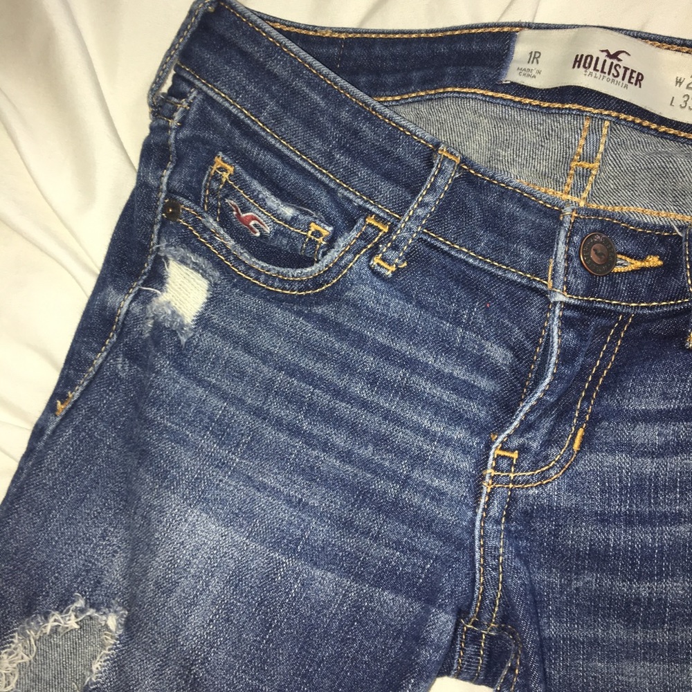 Ripped Jeans Hollister